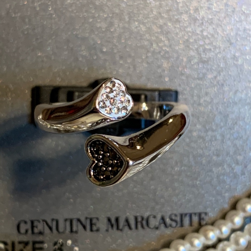 🍃Silver Luxuries® Women’s Silver Marcasite Ring🍃